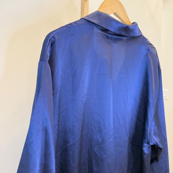 Vintage!! Christian Dior Women's Blue Nightgown L Silky Embroidered Button Front - Picture 9 of 10